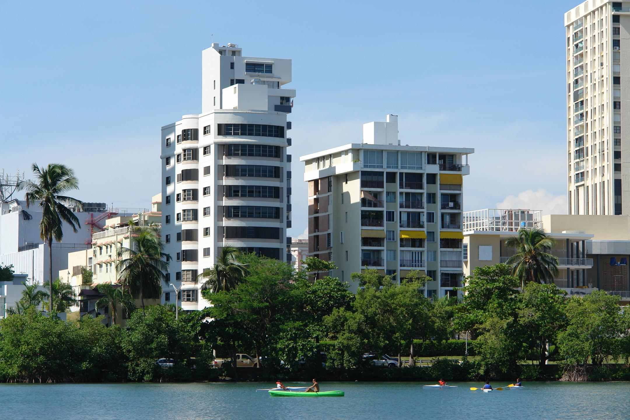 Exploring the Condado Lagoon Site - San Juan (Condado) - 2011 00008